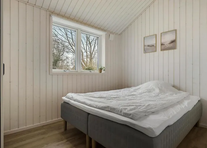 4 Bedroom Lovely In Liseleje